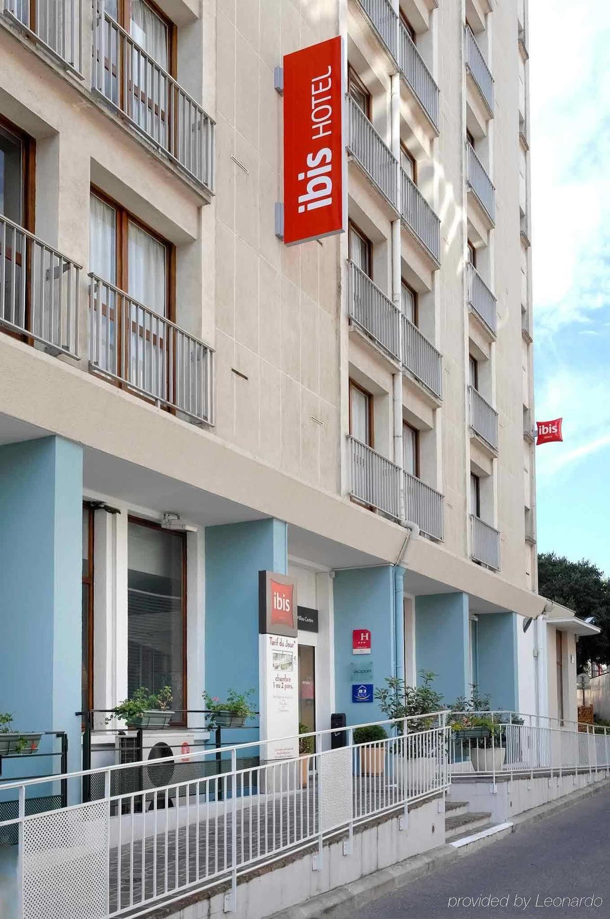 Ibis Centre Millau Hotel Exterior photo